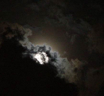 moon.clouds.jpg